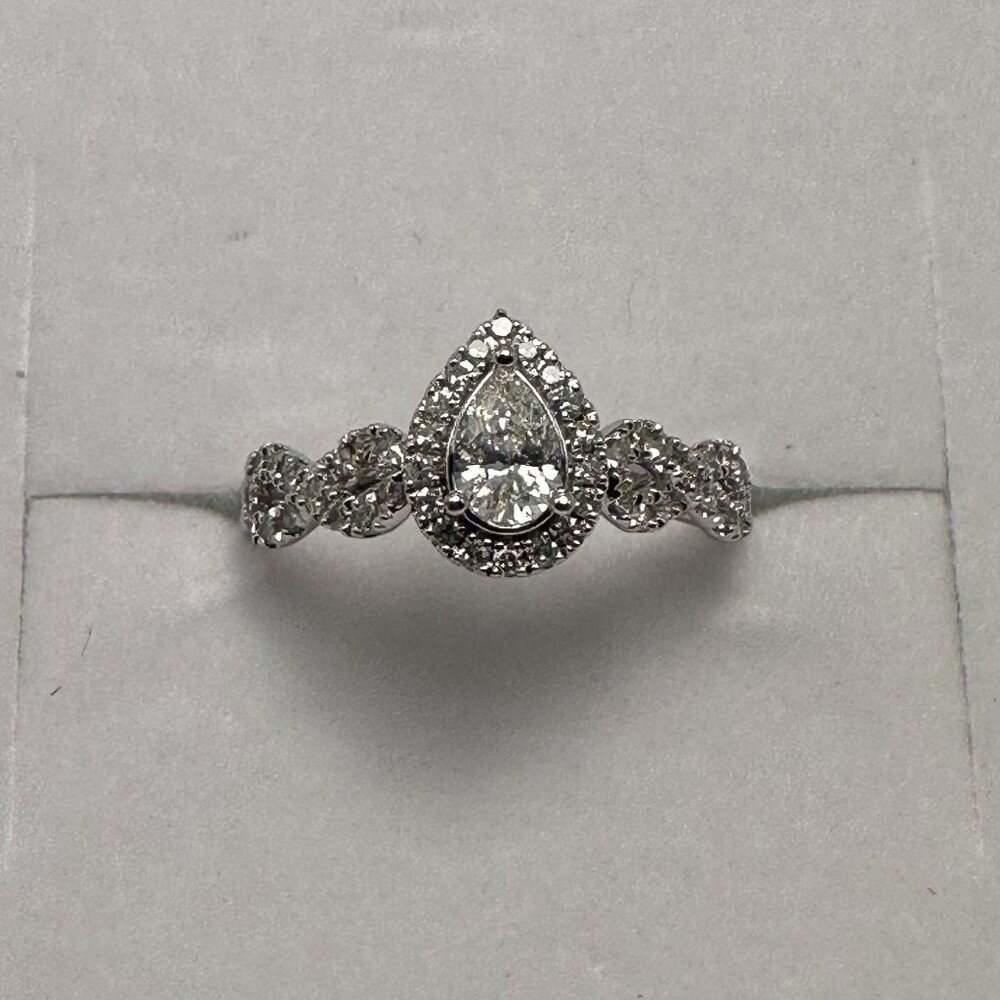 Pear Shaped Diamond Engagement Ring Size 6.75